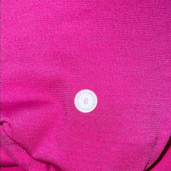 lululemon Nulu Cropped Jacket in Sonic Pink - Picture 2 of 3